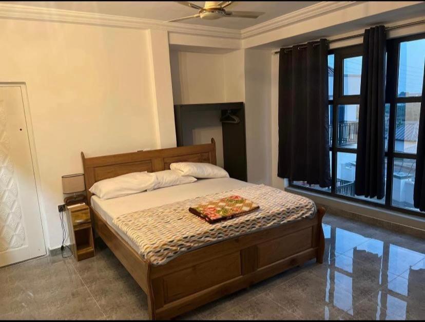 Baffour Apartments Adiebaba Экстерьер фото