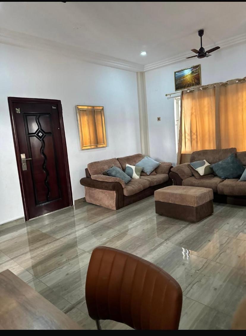 Baffour Apartments Adiebaba Экстерьер фото