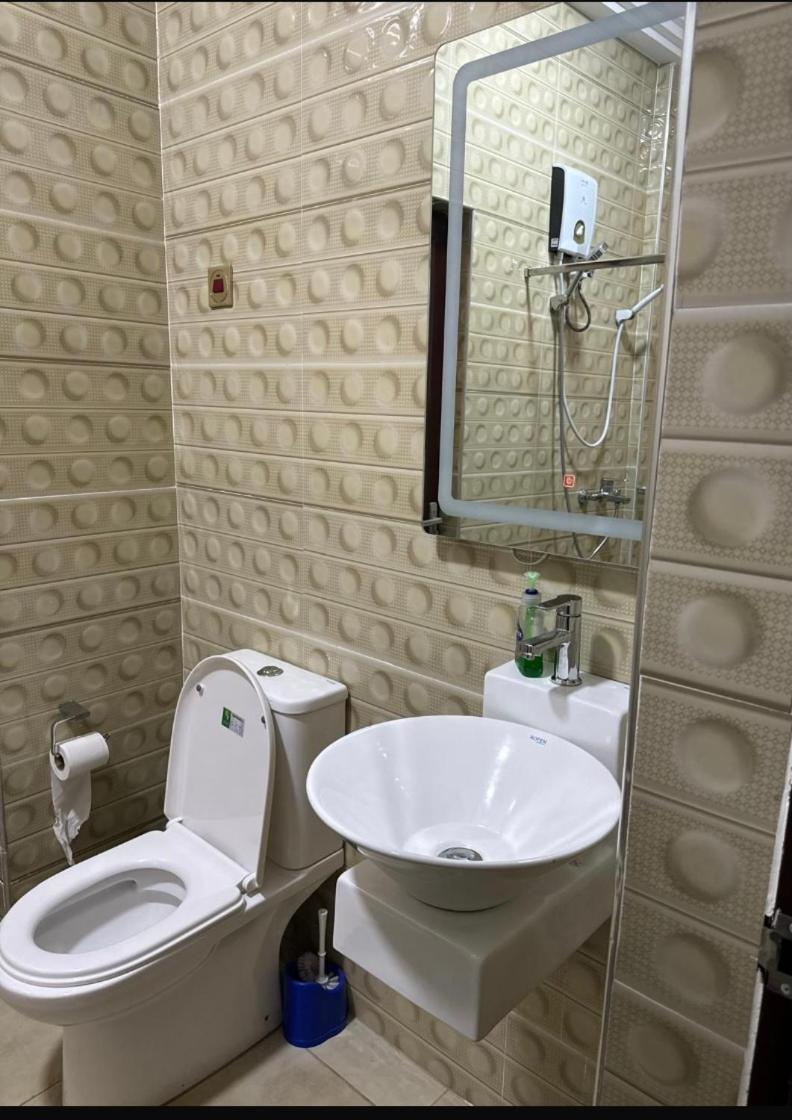 Baffour Apartments Adiebaba Экстерьер фото